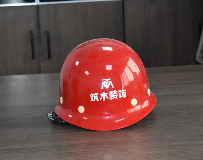 教大家各種材質安全帽的使用期限！